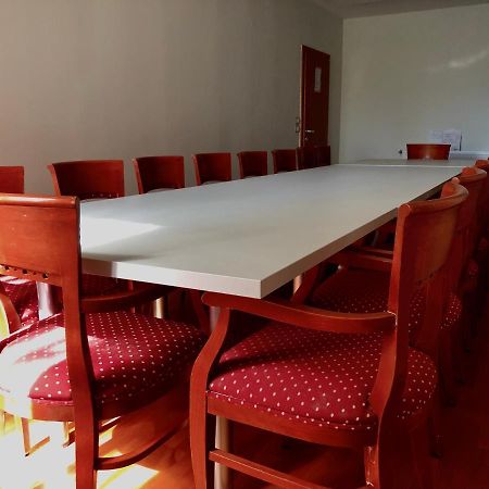 Hotel Medno מראה חיצוני תמונה