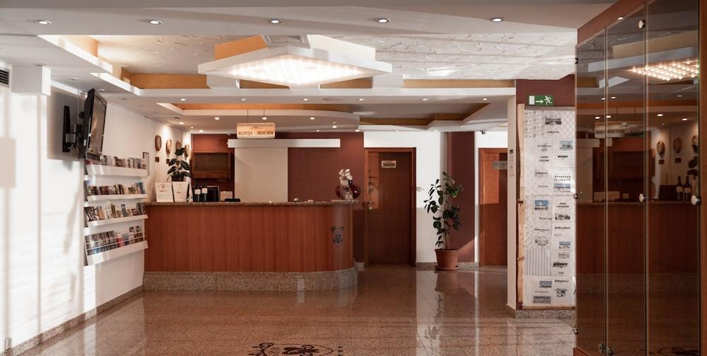 Hotel Medno מראה חיצוני תמונה