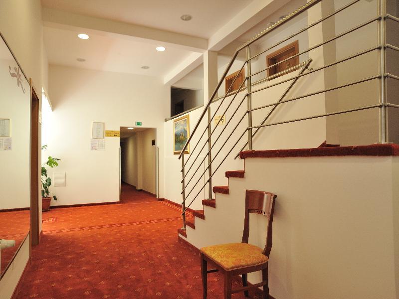 Hotel Medno מראה חיצוני תמונה