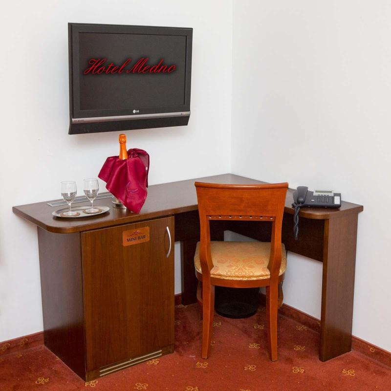 Hotel Medno מראה חיצוני תמונה